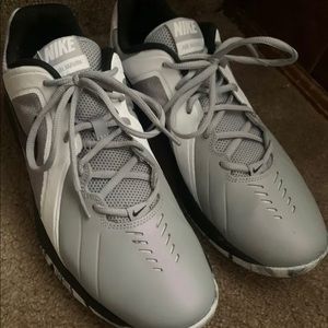 Pre Owned Mens Size 11 Nike Air Mavin Low Gray/Grey Sneaker Shoes 2019